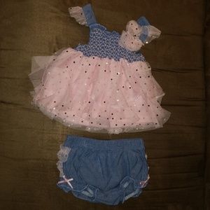 Little Lass Baby Outfit